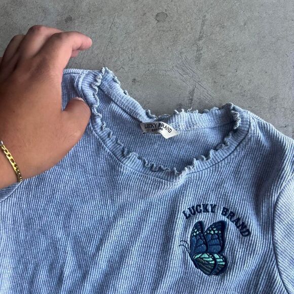 Lucky Brand y2k baby tee Womens size M butterfly - Picture 2 of 2